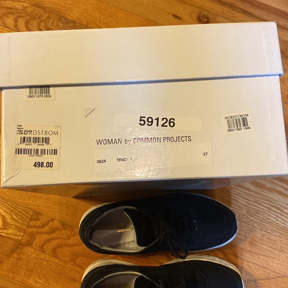 Common Projects Sneakers - Picture 7 of 7